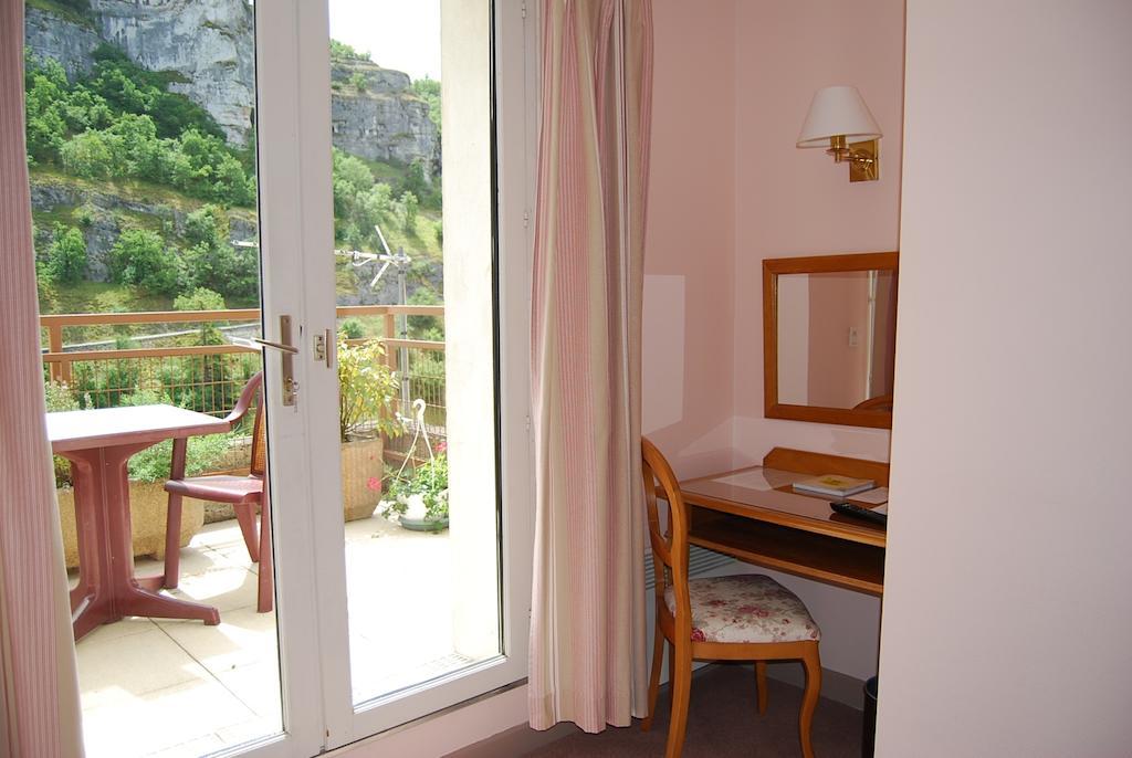 Le Terminus Des Pelerins Hotel Rocamadour Room photo